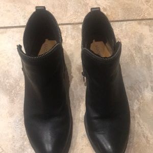 Black lucky brand booties with zippers on sides